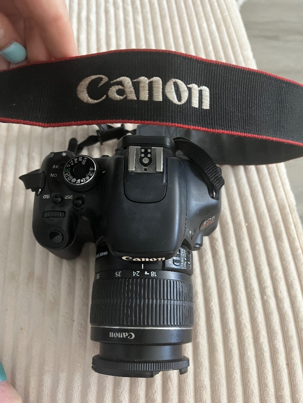 Canon t3i (body only no lense)